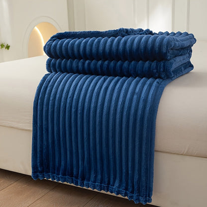 PlushLuxe™ - Striped Plush Deken voor Sofa